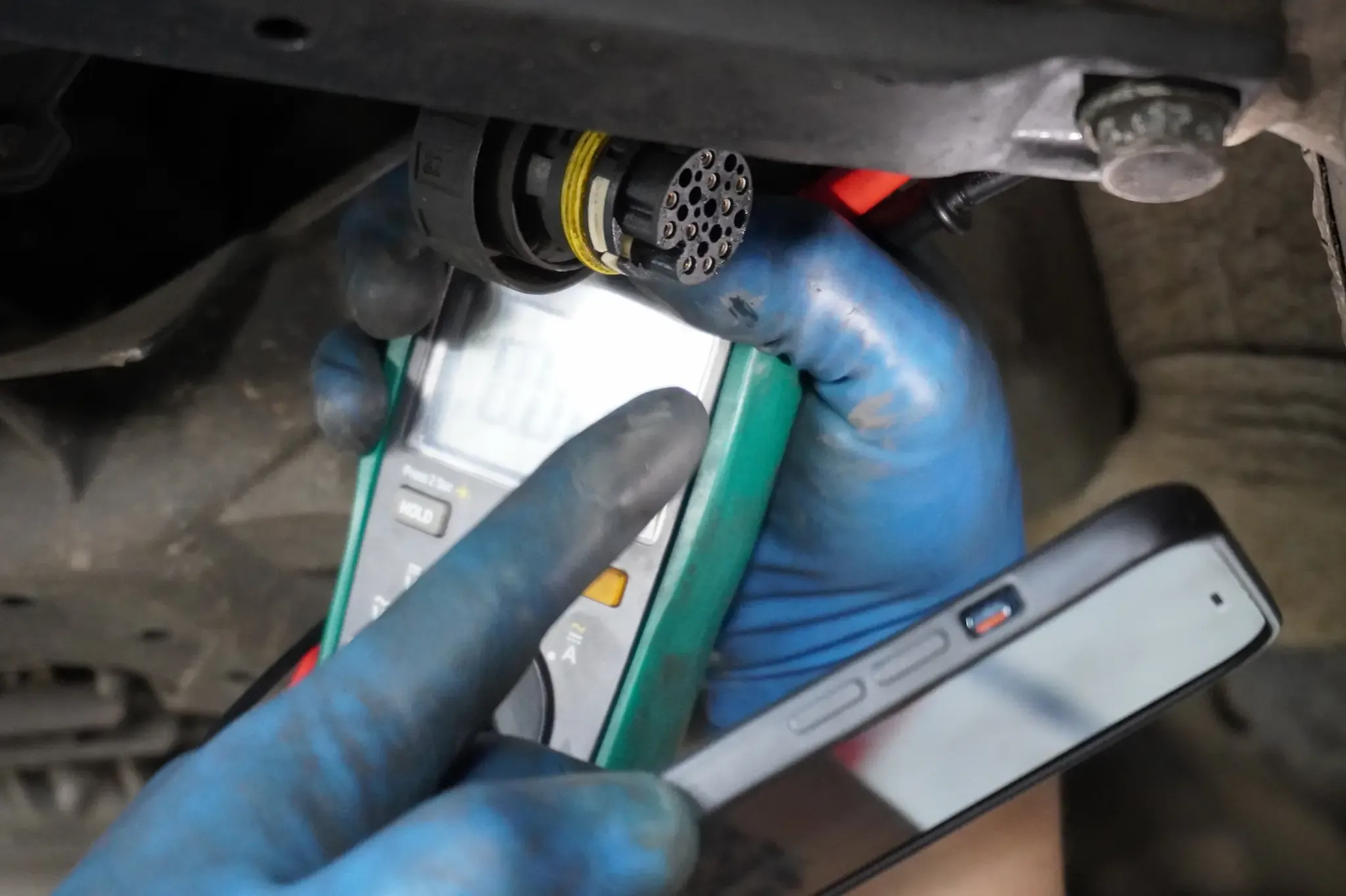 Diagnóstico Avanzado y Reparación Electrónica Automotriz