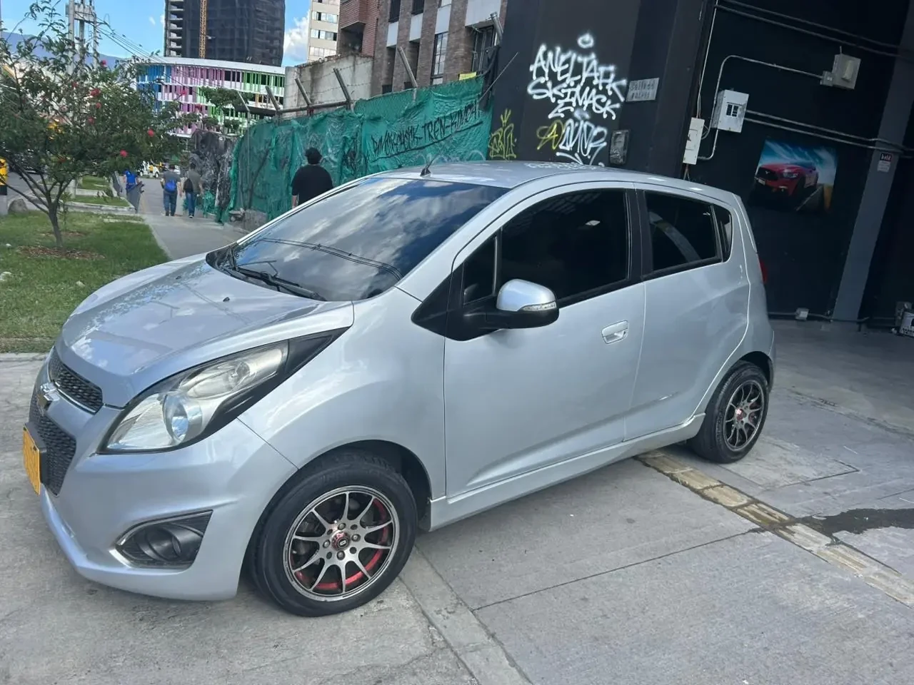 Chevrolet Spark GT - Vista 2