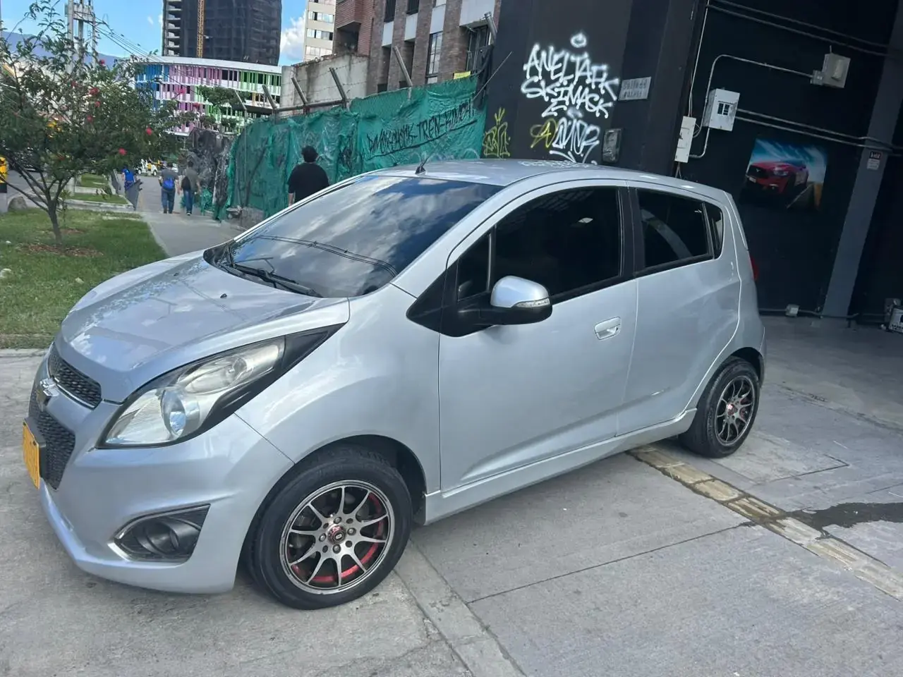 Chevrolet Spark GT - Vista 2