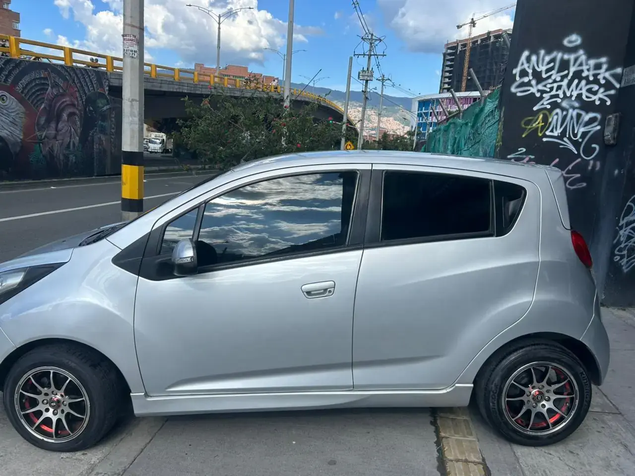 Chevrolet Spark GT - Vista 3